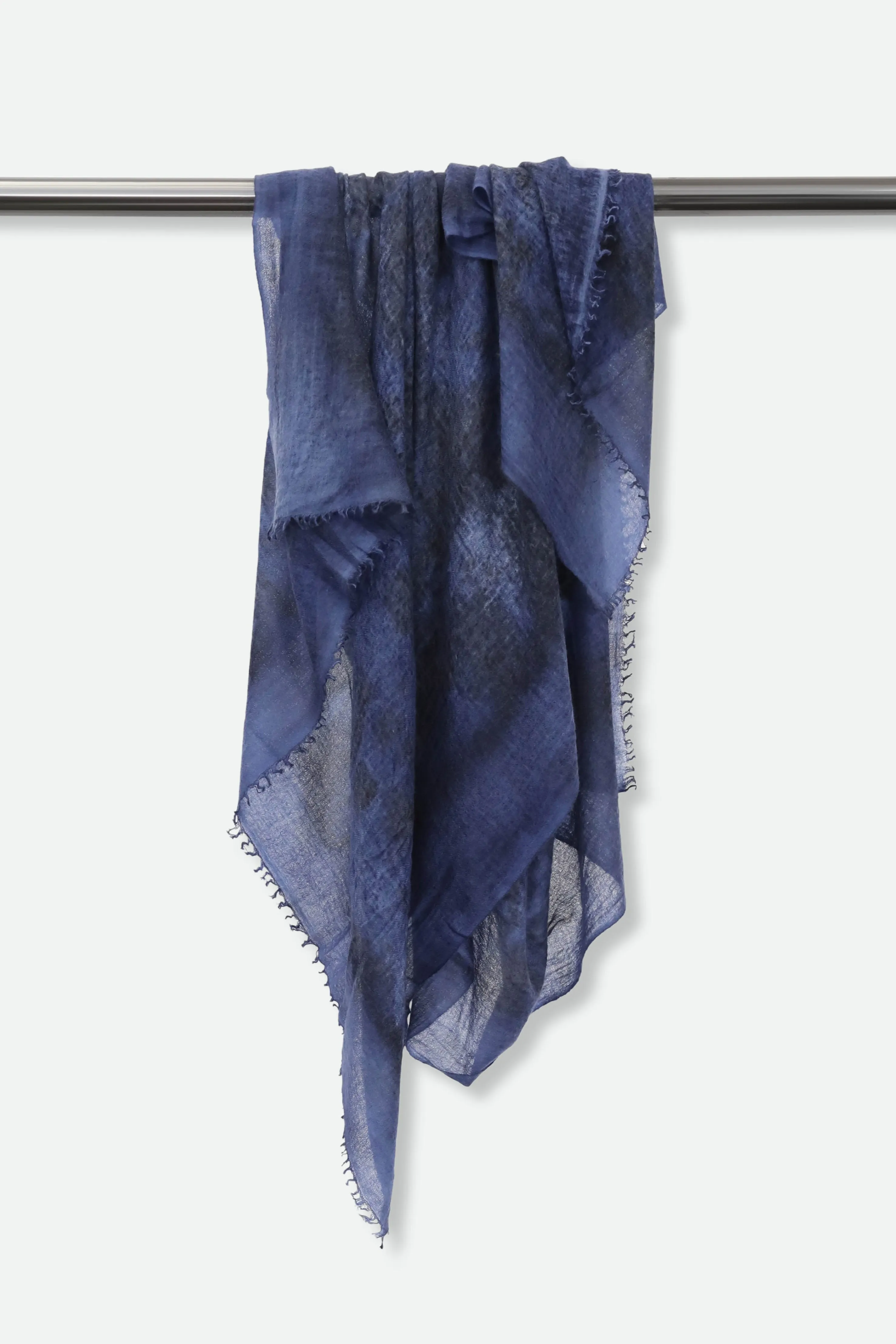 MIDNIGHT NAVY SCARF IN HAND DYED CASHMERE